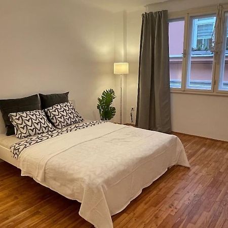 Mariahilfer Street Apartment Vienna Luaran gambar