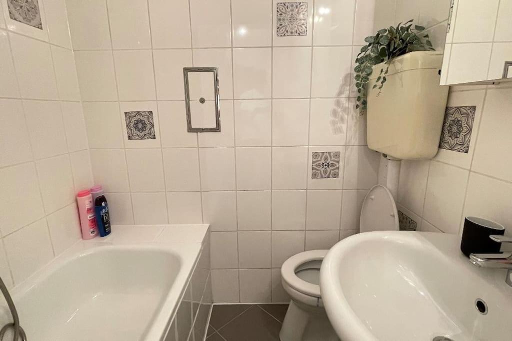 Mariahilfer Street Apartment Vienna Luaran gambar
