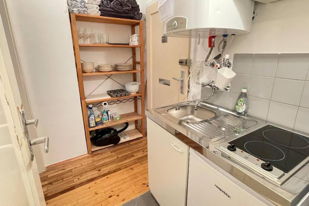 Mariahilfer Street Apartment Vienna Luaran gambar