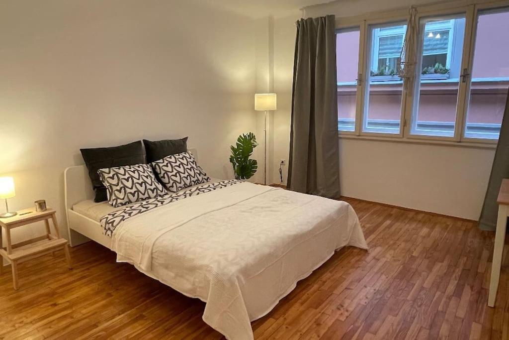 Mariahilfer Street Apartment Vienna Luaran gambar